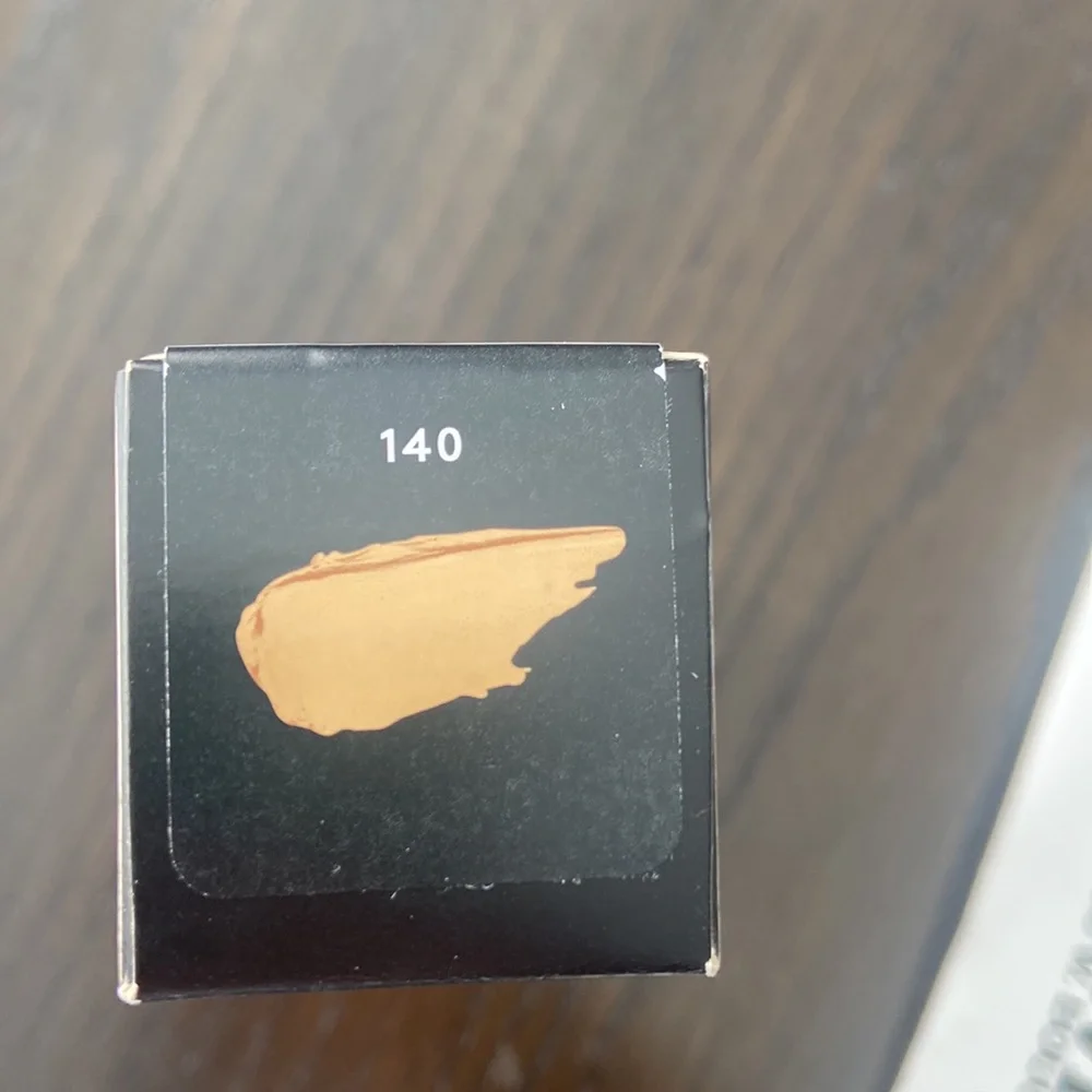 FENTY BEAUTY by Rihanna Pro Filt'r Soft Matte Longwear Liquid Foundation